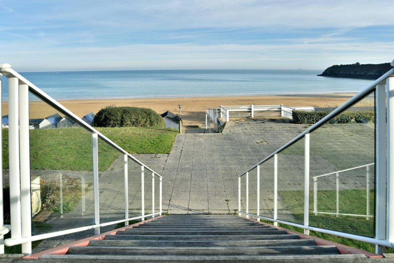Les Pieds Dans Le Sable - Appt Vue Mer サン・カスト・ル・ギド エクステリア 写真